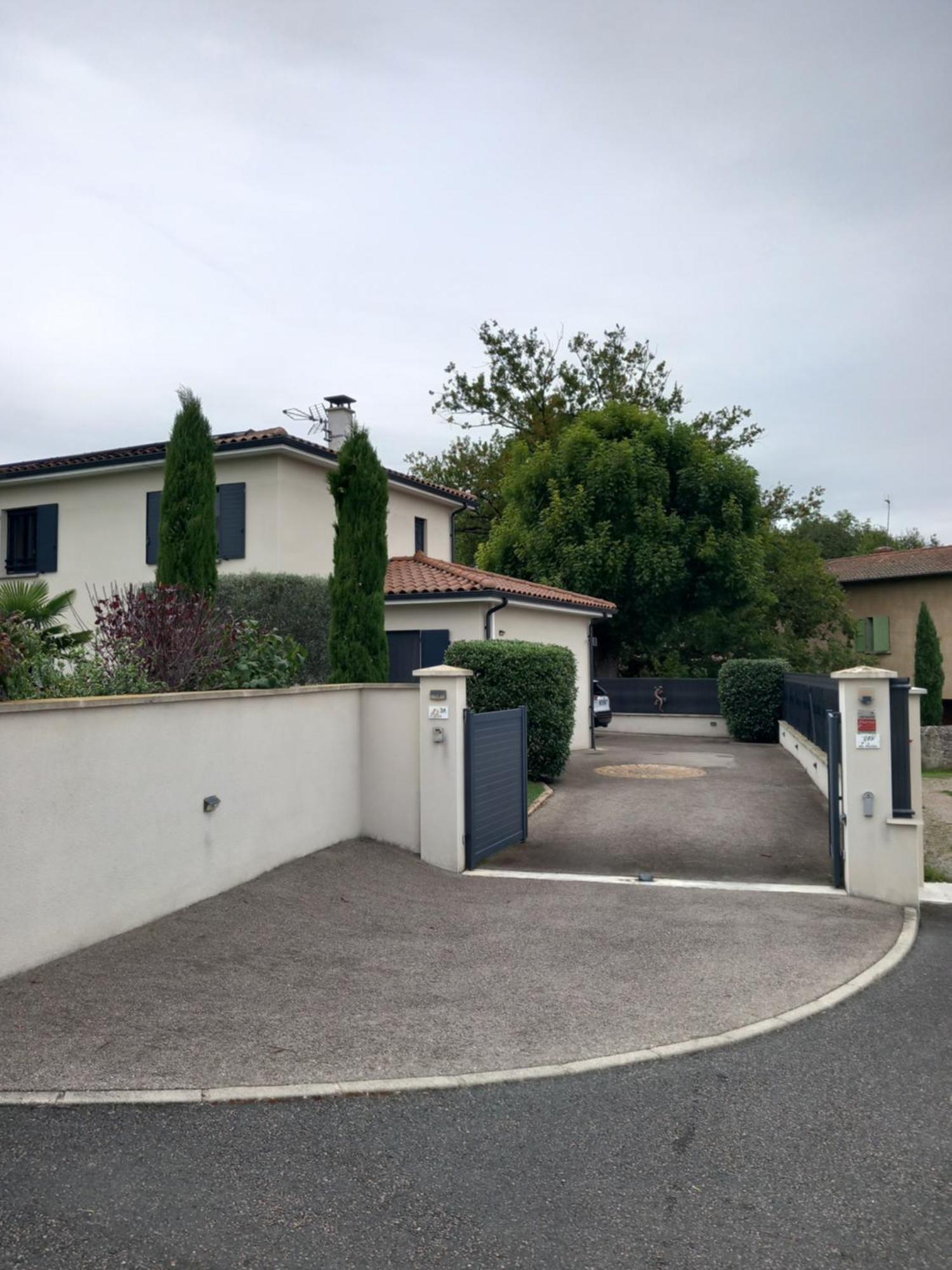 L'Olivier Apartment Mornant Exterior photo